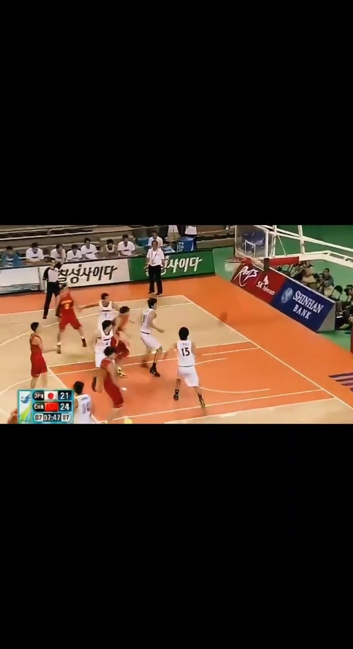 2014年仁川亚运会：丁彦雨航面对日本男篮砍下14分